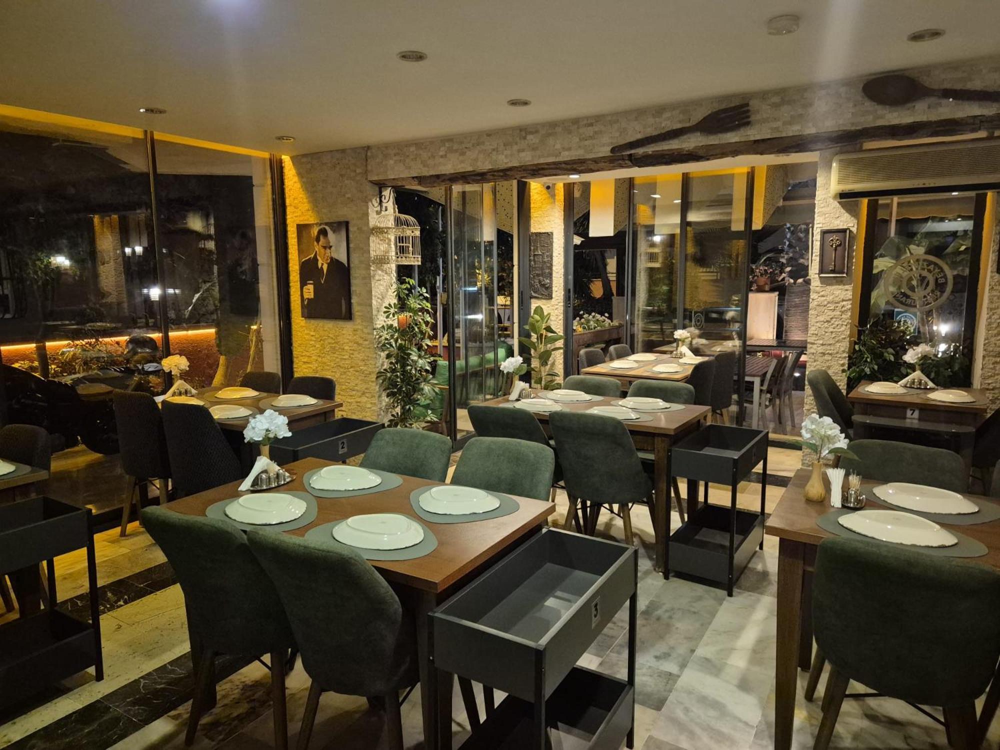 Beyaz Melek Apart Hotel 안탈리아 외부 사진